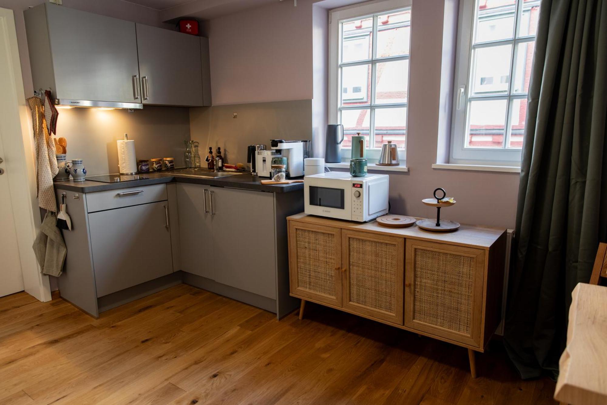 Altstadt Apartment Am Dom Wetzlar, 1 Zi, Kueche, Bad Mit Parkplatz Am Grundstueck Екстер'єр фото